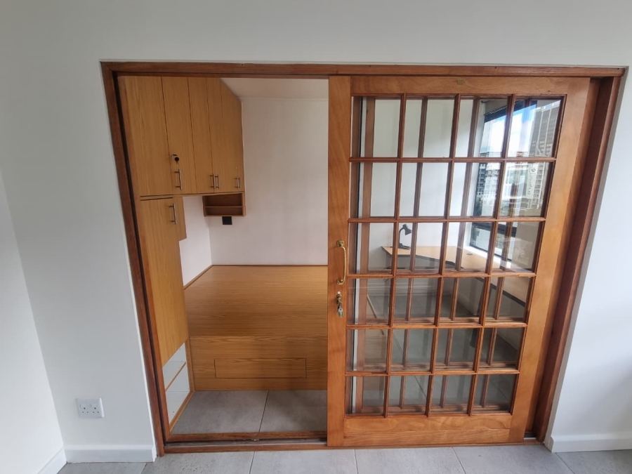To Let 2 Bedroom Property for Rent in Cape Town City Centre Western Cape